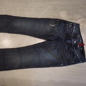 GUESS-jeans